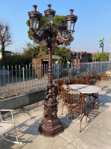Cast iron lamppost